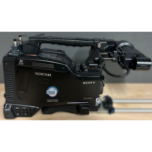 Sony PDW-680, pre-owned XDCAM Full HD 3CMOS Exmor 2/3" shoulder camcorder with HDVF-200